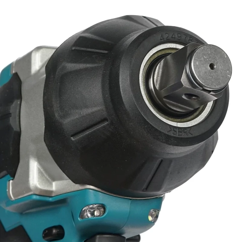 Makita DTW1001RTJ аккумуляторный ударный гайковерт (2 x 5 Ач, ЗУ)