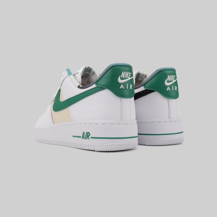 Кроссовки Nike Air Force 1 '07 LV8 EMB артикул:DM0109-100 - купить в магазине Дайс