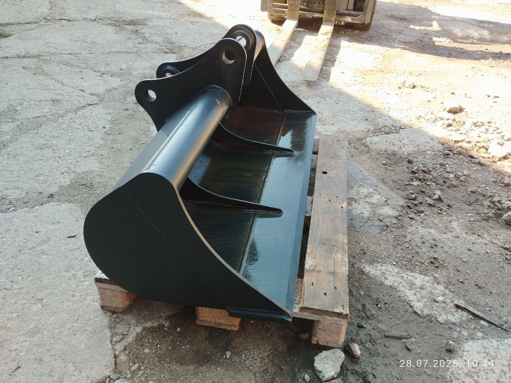 Ковш Cukurova 888 1500 мм планировочный