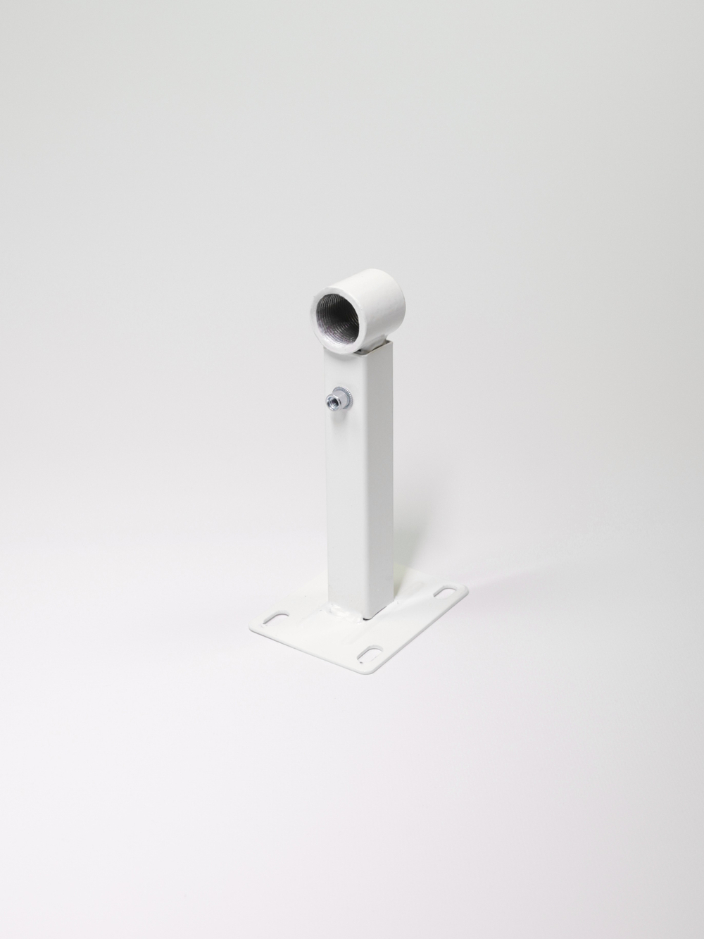 С15.8 Кронштейн крепления расширительного бака белый 3/4"