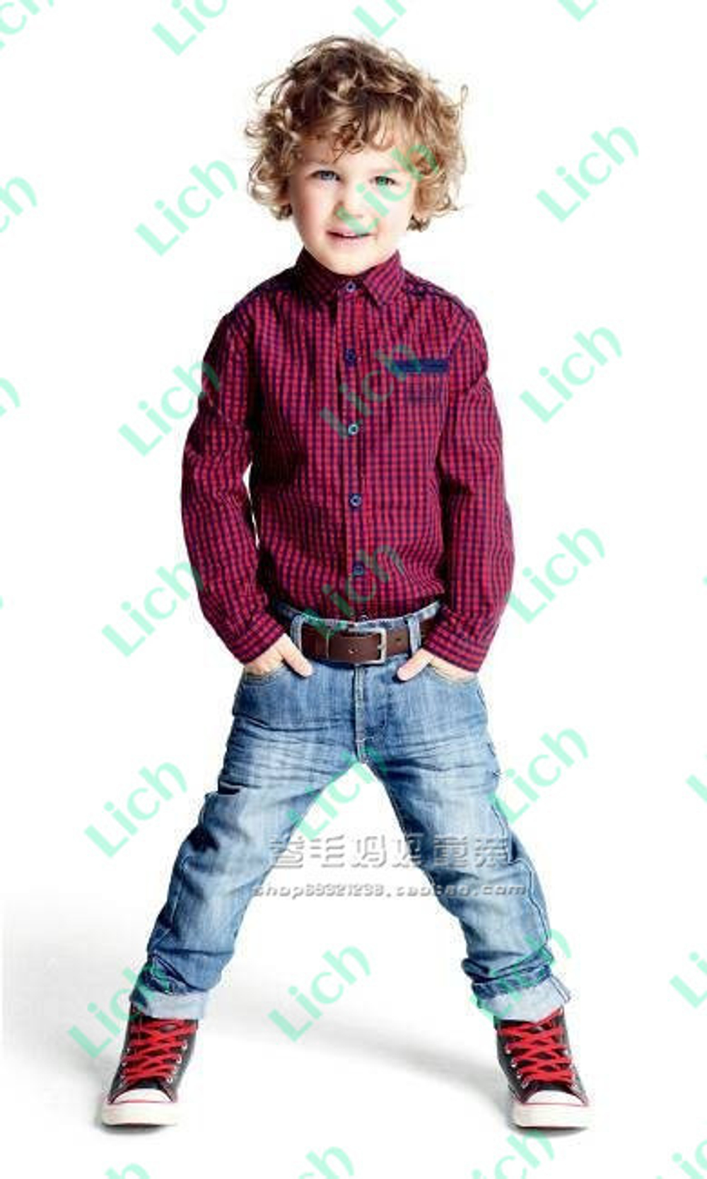 Рубашка в клетку с вышитым логотипом