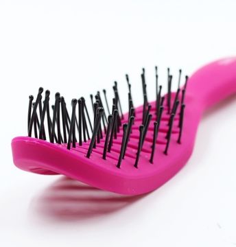 Щетка MASTER Professional 019f вогнутая фуксия