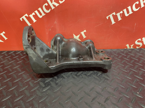 Кронштейн ролика натяжителя