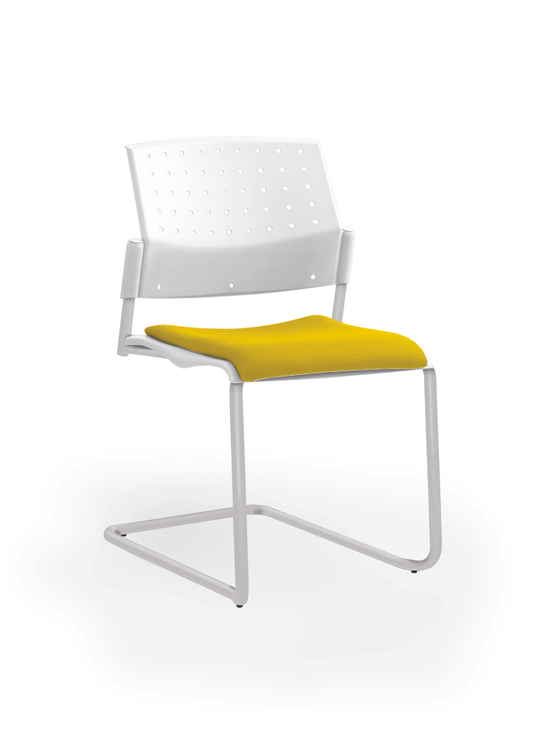 Movie стул на кантилевере с мягким сиденьем