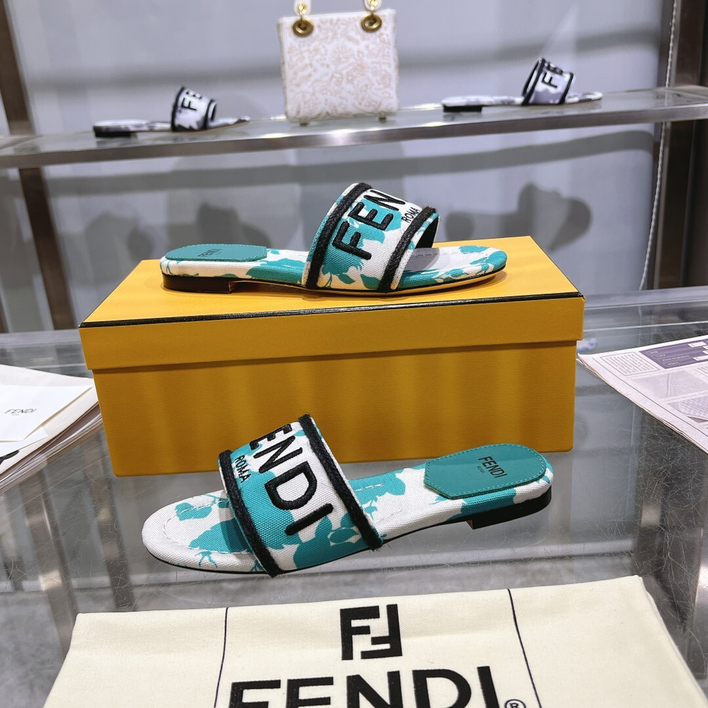 Fendi Signature Slides
