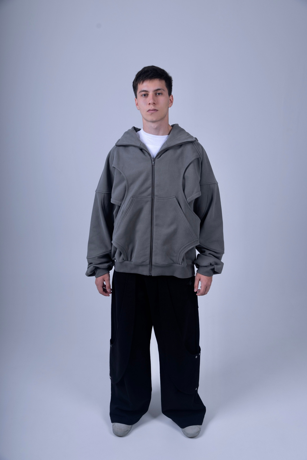 UNTE HOODIE