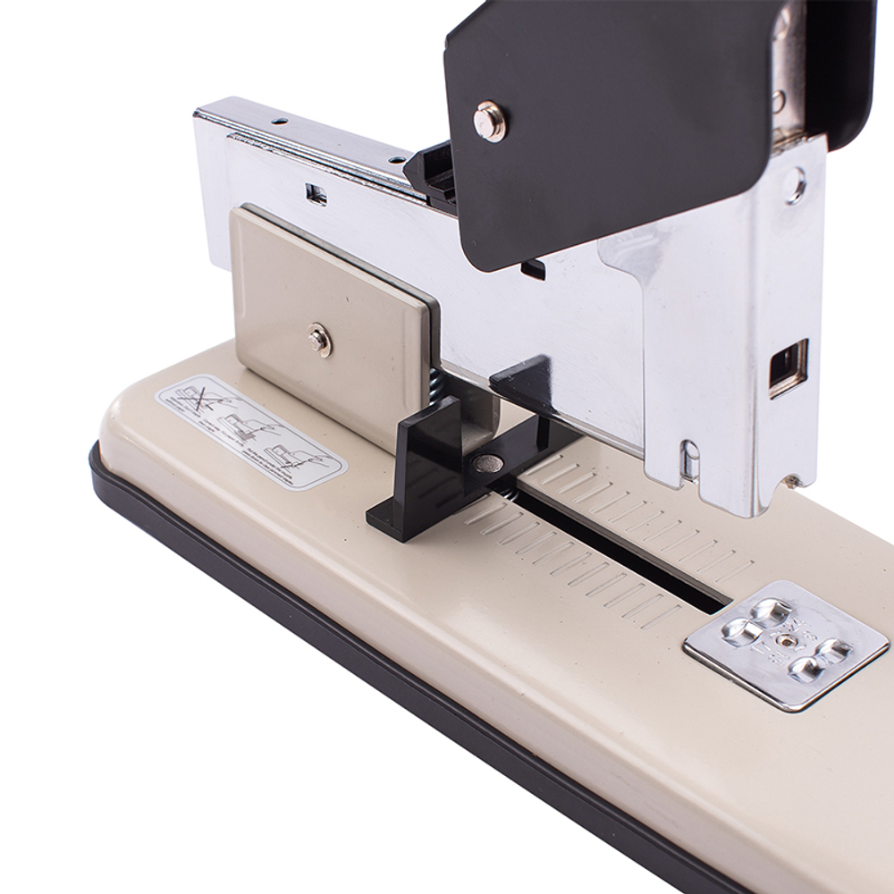 Степлер мощный DELI до 210 листов (скобы 23/6 - 23/24)