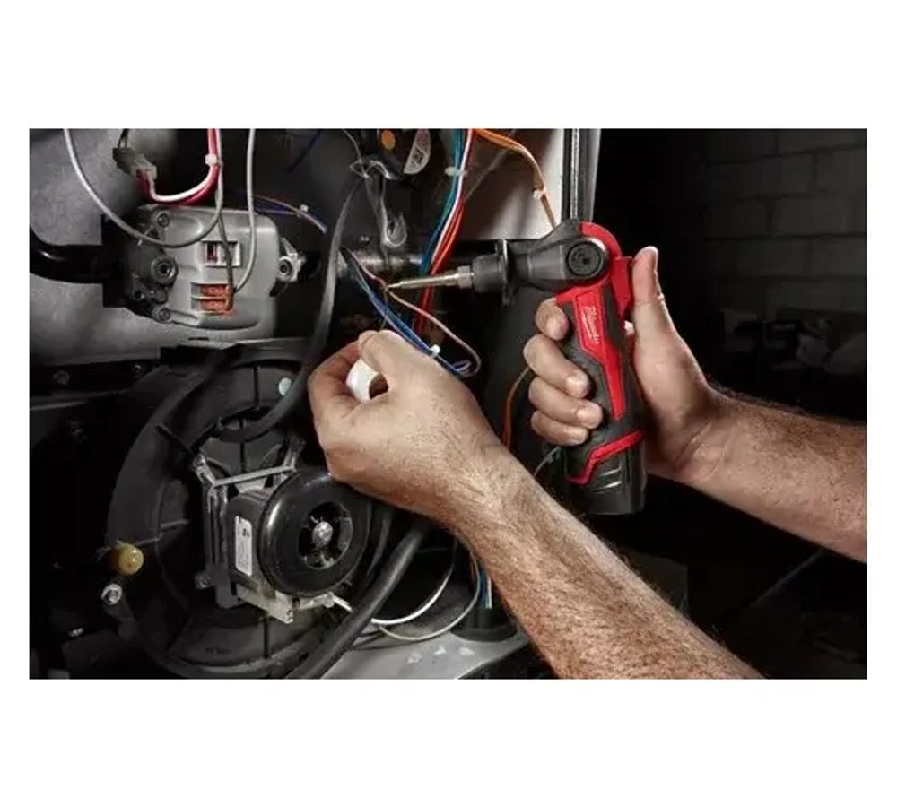 Аккумуляторный паяльник Milwaukee M12 SI-201C