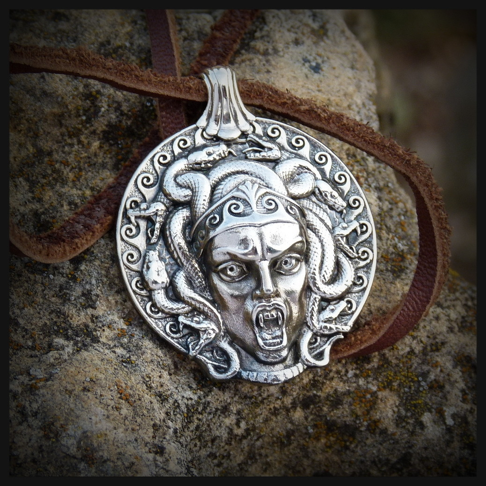 Кулон "Медуза" , мельхиор