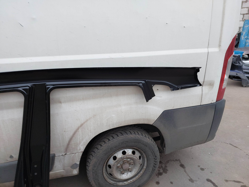 Боковина правая Changan CS35PLUS 18-нв Новая Оригинал S111F2702051400