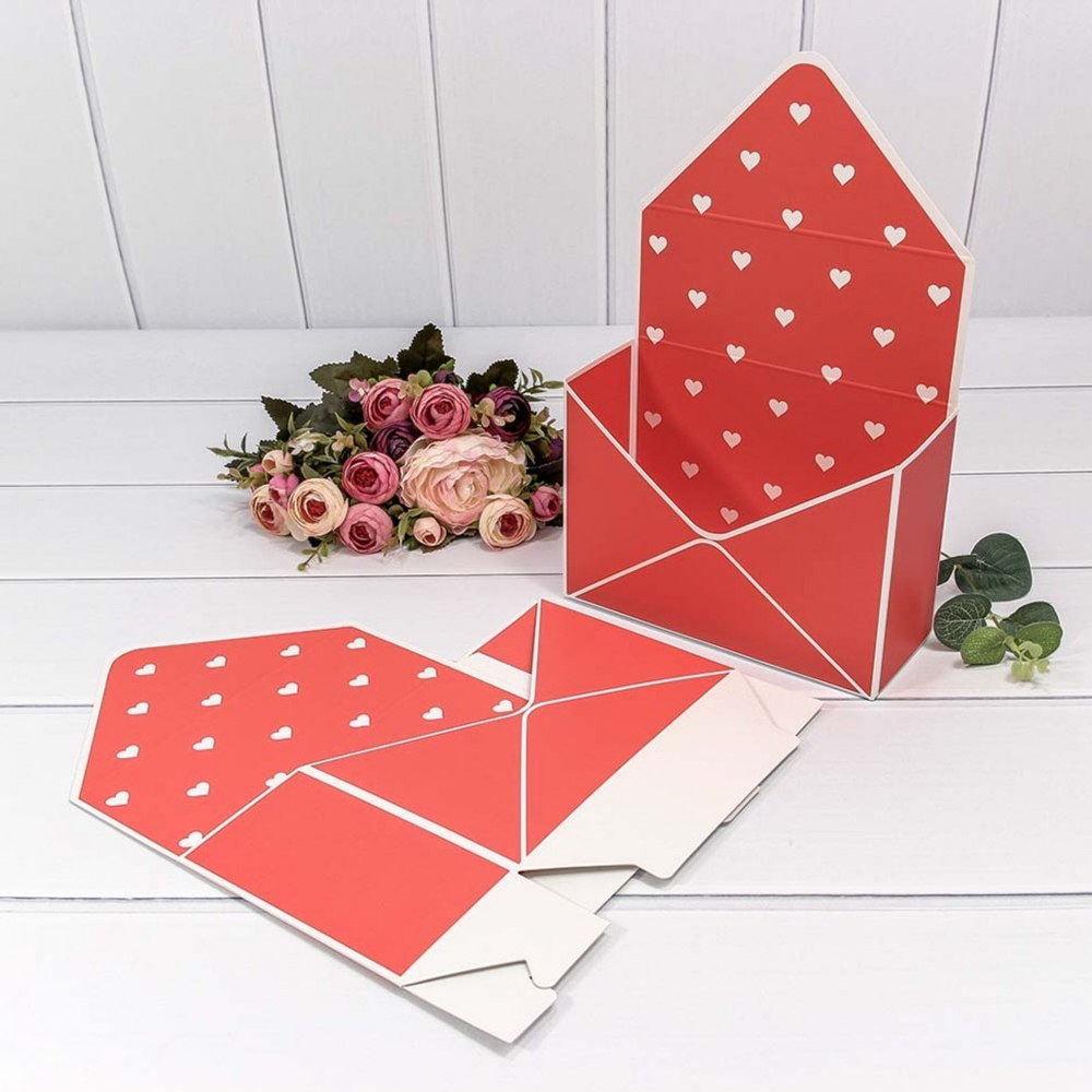 Коробка сборная 20х30х8 см "Сердца" Конверт (Красный)