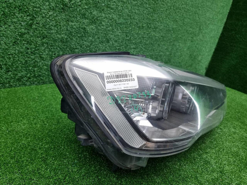 Битая Фара правая BMW X3 F25 (2014-2017) ксенон