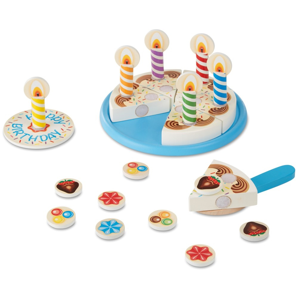 Spin Master 93611 20155234 — Игровой набор Melissa & Doug деревянный праздничный торт с 33 аксессуарами — фото 2