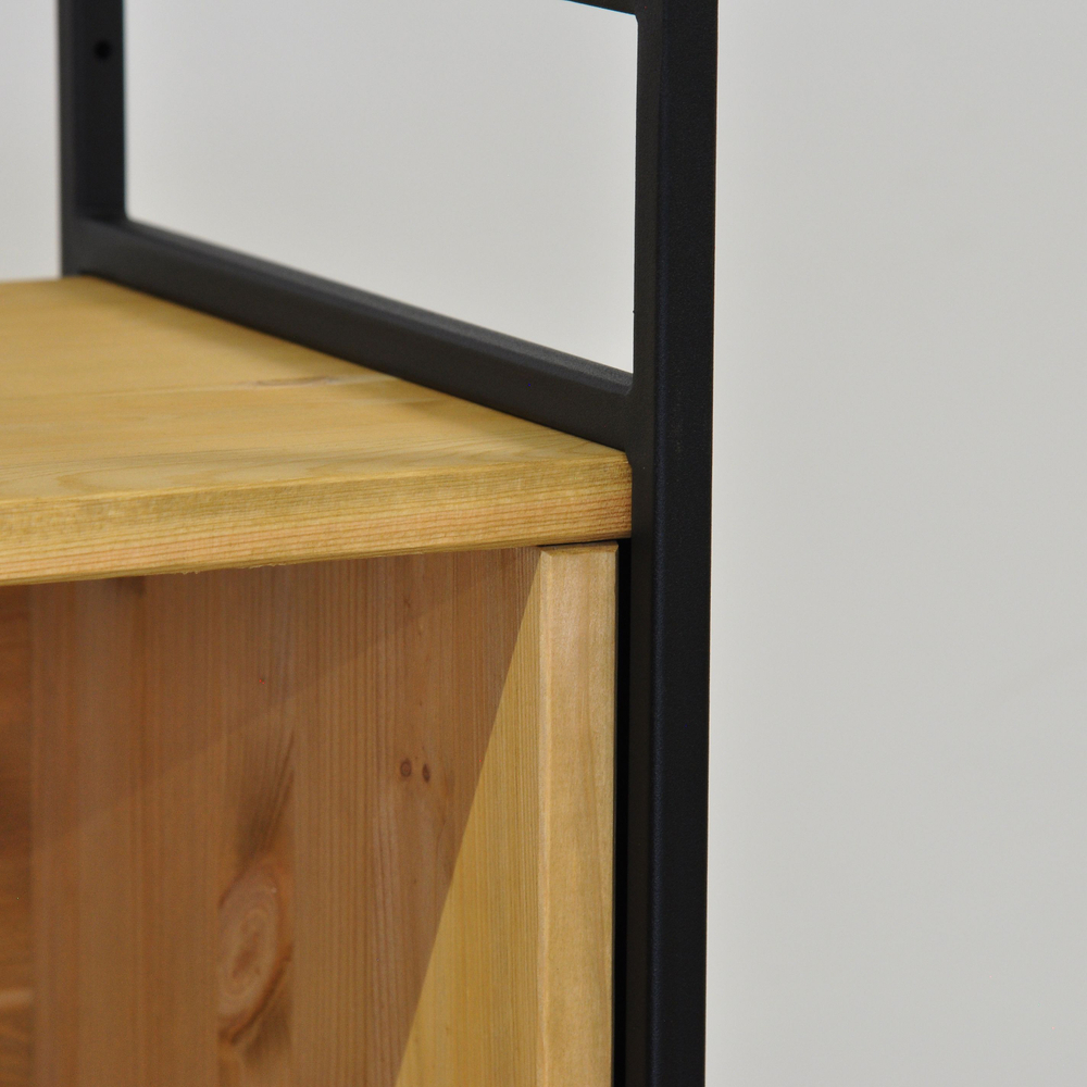 Стеллаж Бьерн из массива сосны с металлическими стенками, бейц