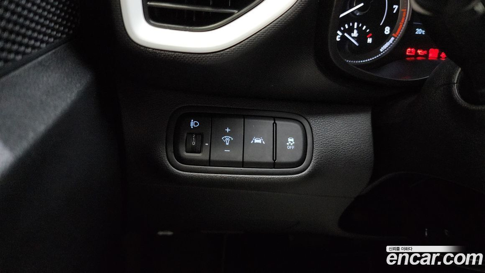Hyundai Venue 1.6 Fluxe (08.2019)