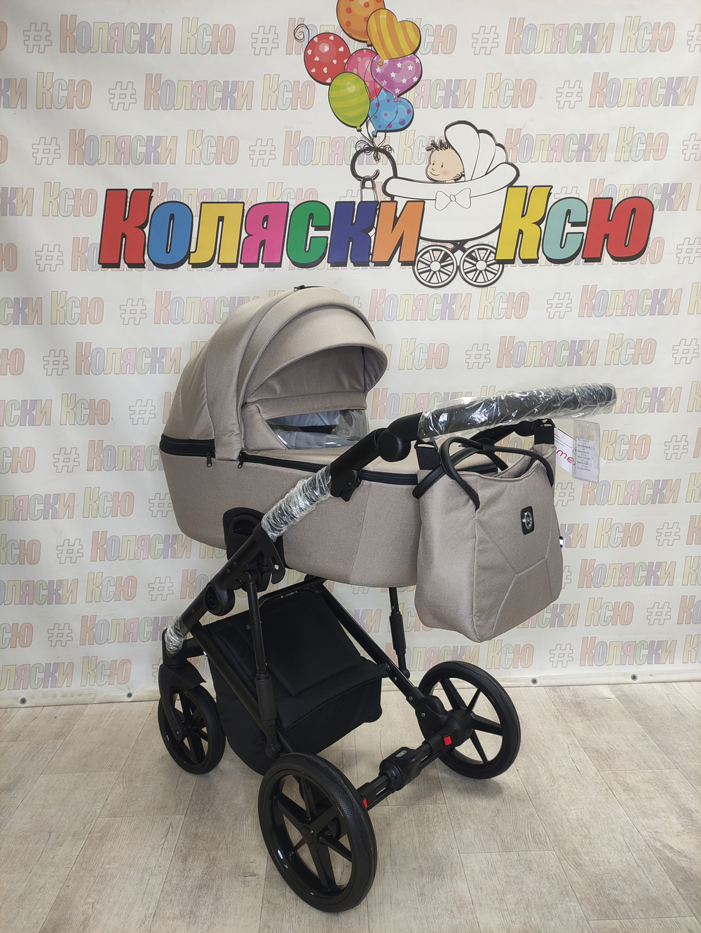 Коляска модульная Adamex Mobi New Tip M-TK72