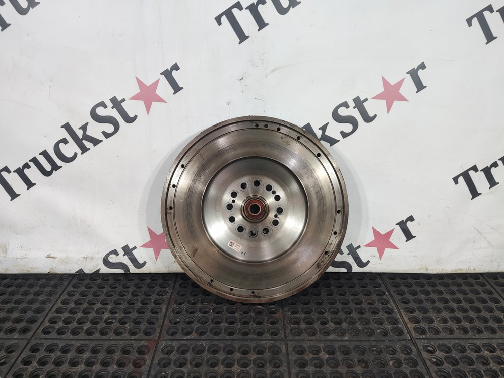 Маховик двигателя 2023г