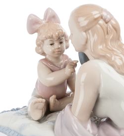 Pavone JP-15/52 Статуэтка «Мама с дочкой»