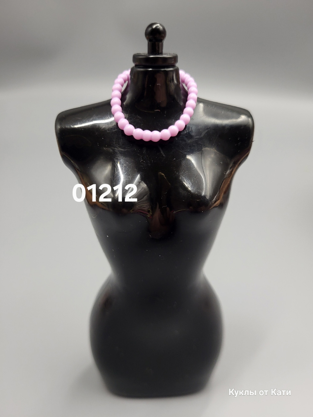 Аксессуар для куклы Барби винтаж бусы 01212