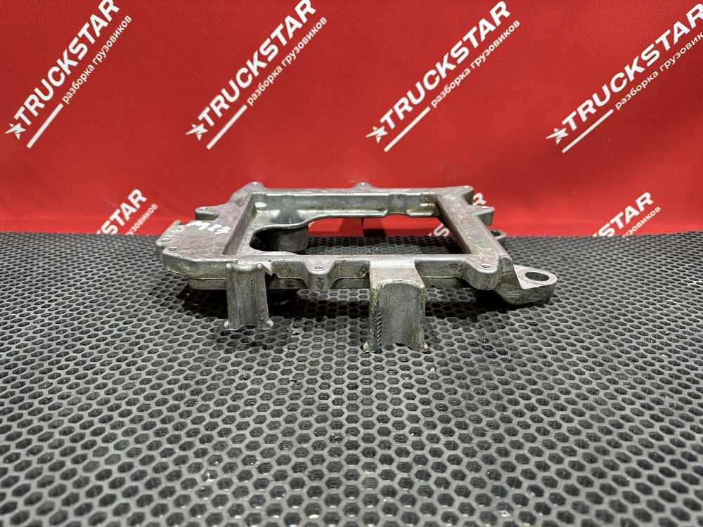 Кронштейн блока управления ДВС