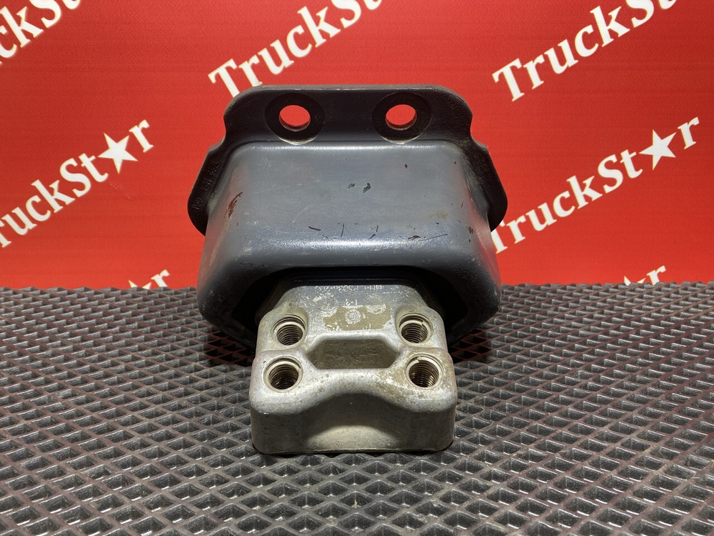 Подушка двигателя задняя 2019г.