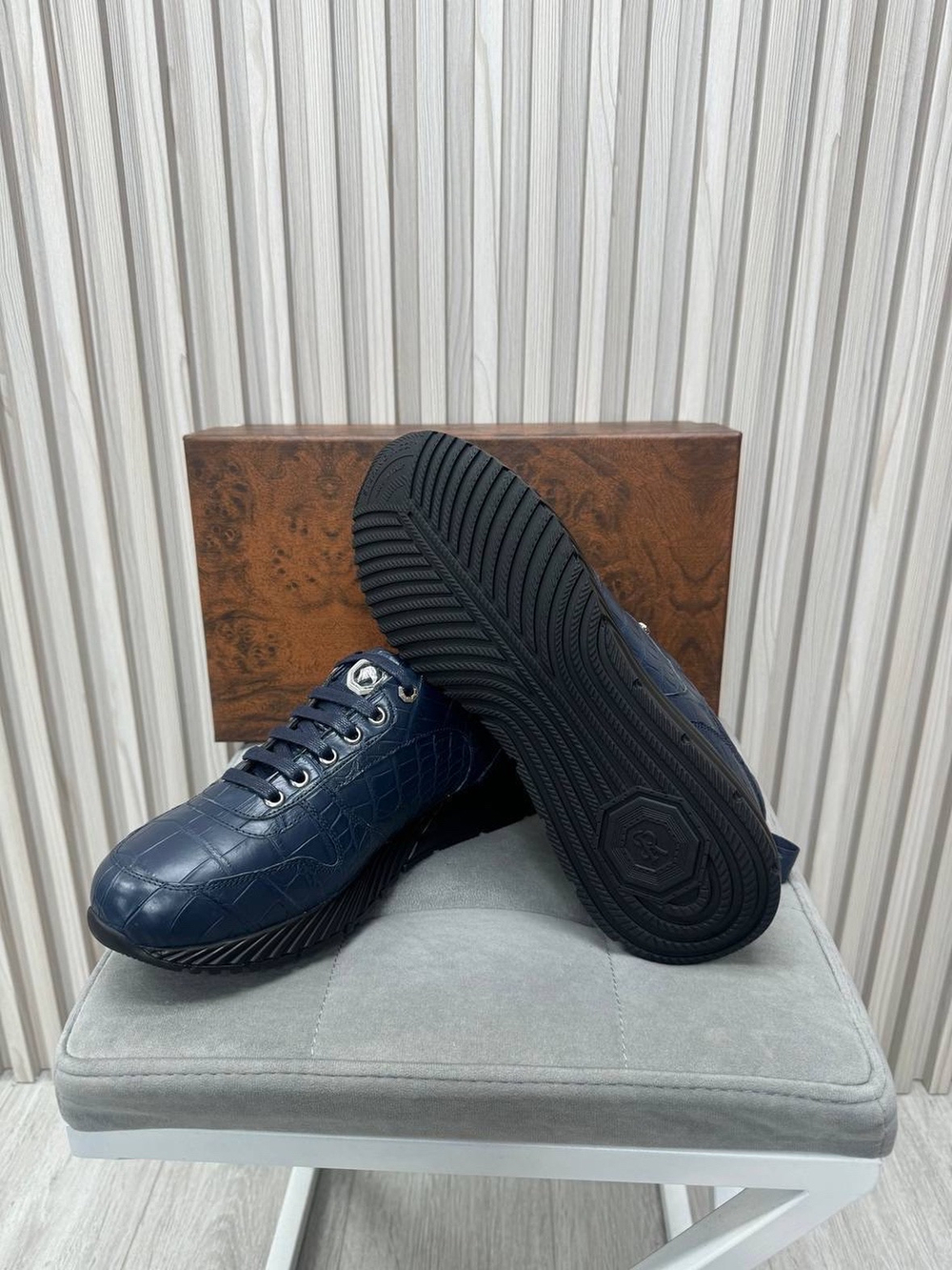 Кроссовки Stefano Ricci из кожи крокодила