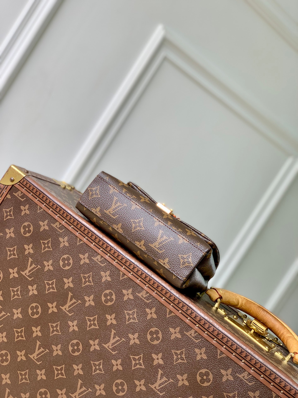 Louis Vuitton Nano Madeleine