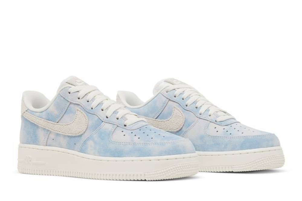 Кроссовки Nike Air Force 1 Low "Tread In The Clouds" (Женская размерная сетка)