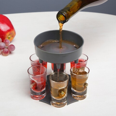 Набор стопок с наливатором Русская рулетка. Непробиваемый