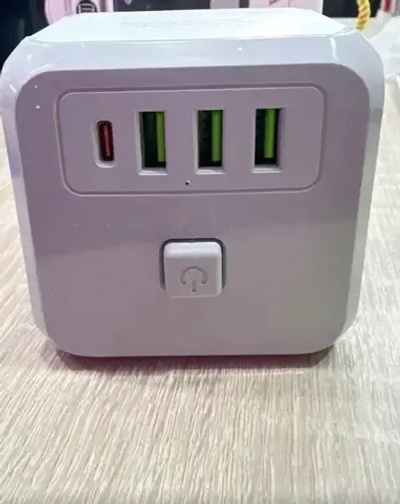 Куб 3 розетки 3 usb 1 Type-c