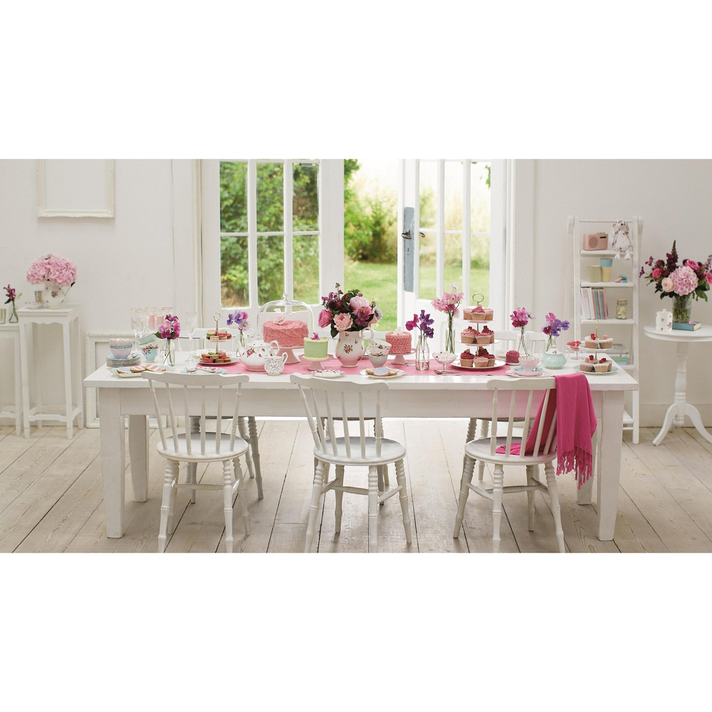 Royal Albert - Тарелка для завтрака New Country Roses 20см / артикул   NCRWTW25811  / GTIN 652383736856