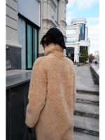 Шуба искусственная чебурашка на основе шерсти, бежевая, SilverFox