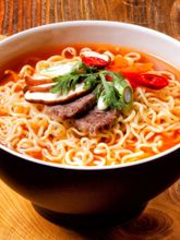 Лапша Nongshim Shin Ramyun острая Том Ям 123 г