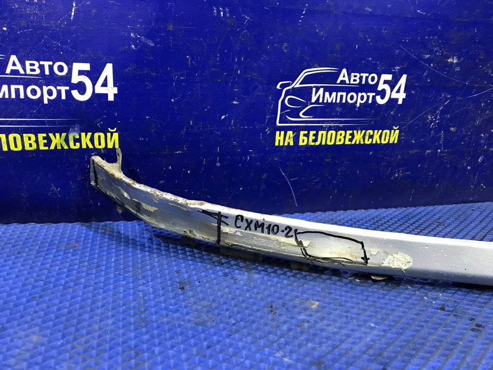 Планка под фары TOYOTA IPSUM 1997