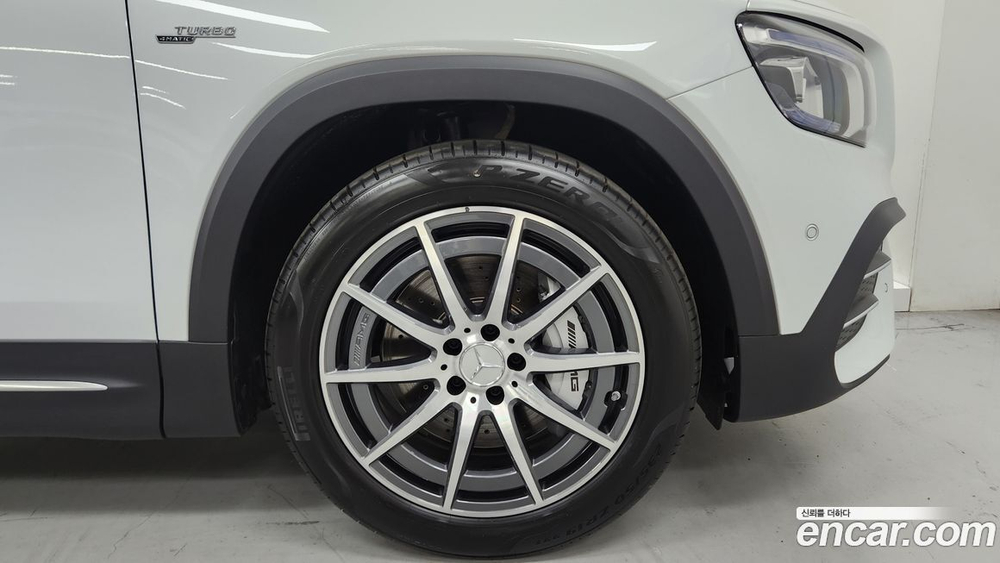 Mercedes-Benz GLB-Class X247 AMG GLB35 4MATIC (12.2023)