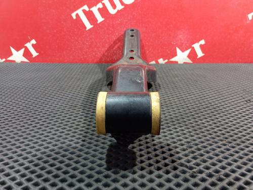 Кронштейн замка кабины