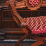 Курульное кресло