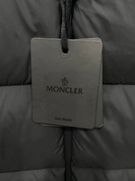Пуховик Moncler