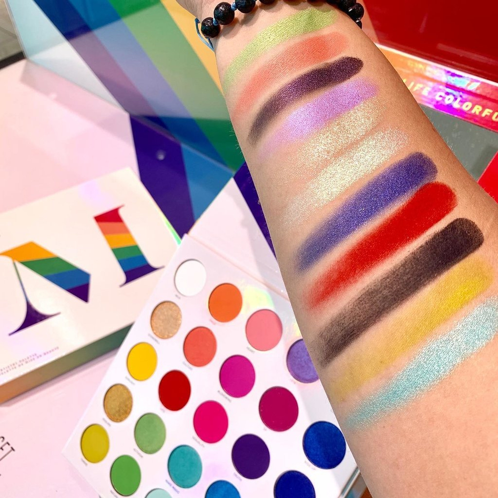 Morphe 25L Live In Color Pride Palette