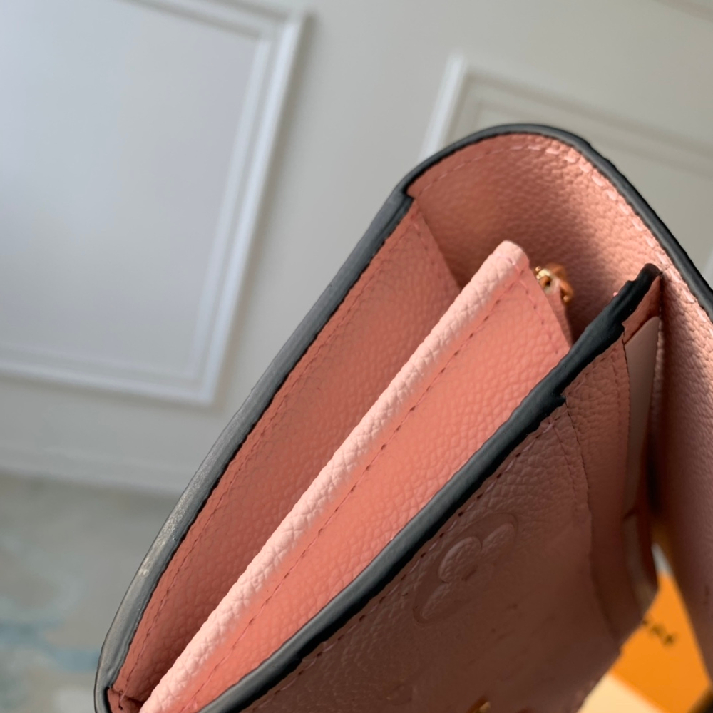 Louis Vuitton Sarah Wallet