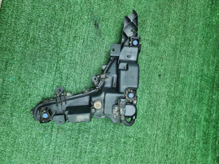 ПТФ правая Lexus LX 3 570 (2015-2023)