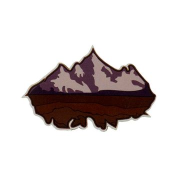 Значок деревянный (брошь)  Mountain. Fire Pin