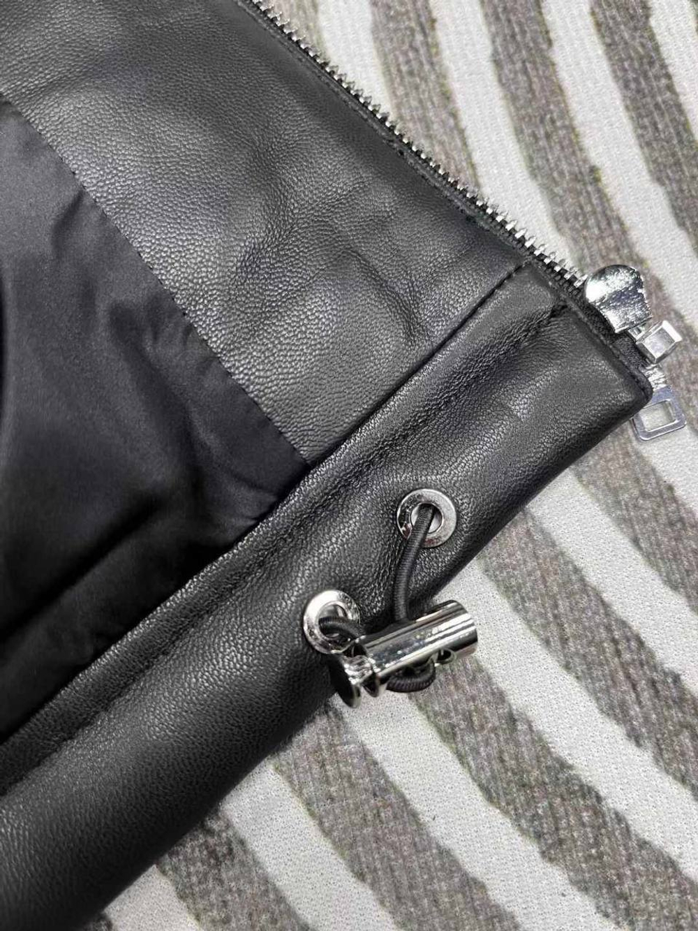 Безрукавка Prada