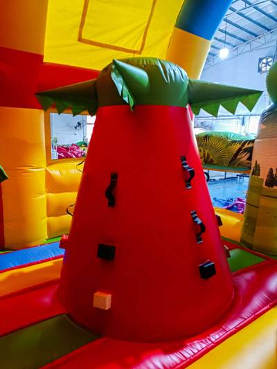 Коммерческий надувной батут «Страна Сафария 2» 8*6*6 м