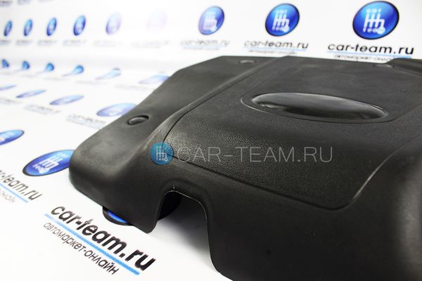 Экран (крышка) двигателя 8кл. 1.6L + ладья + крепеж 2111