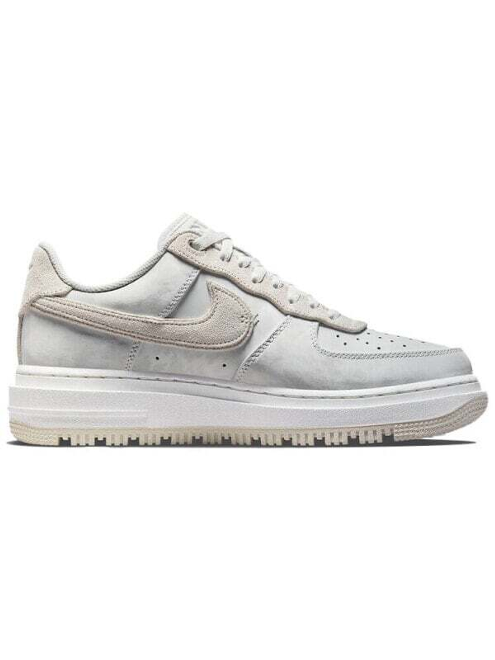 Кроссовки Nike Air Force 1 Low Luxe Summit White Light Bone