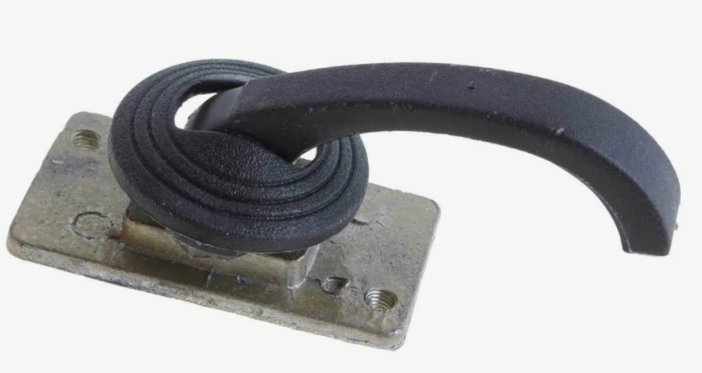 Ручка-крючок 2105-07 металл  (с облицовкой) 2107р