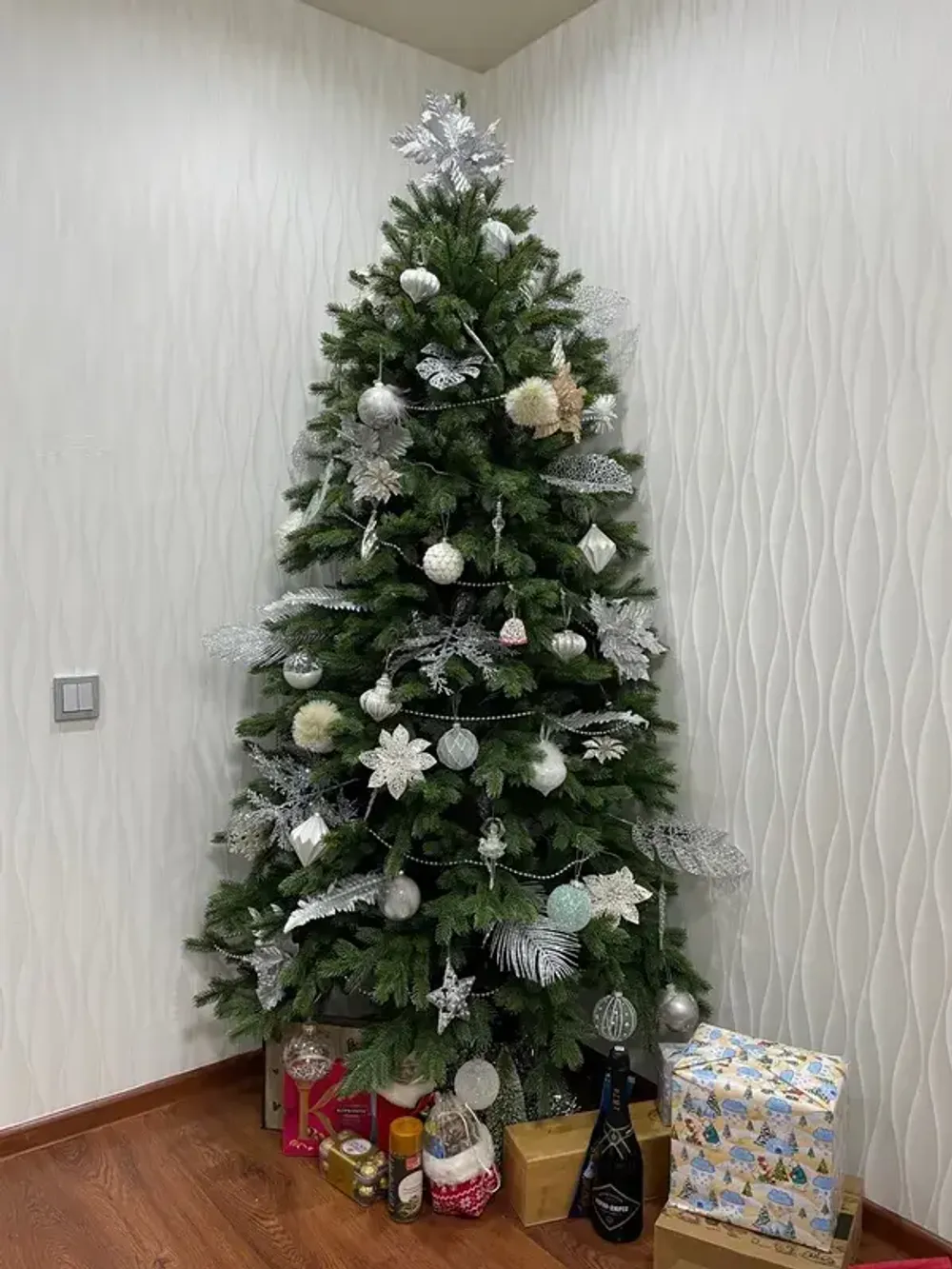 Елка Половинка «Графская» пристенная-угловая (литая+пвх) 150 см / 1.5 м