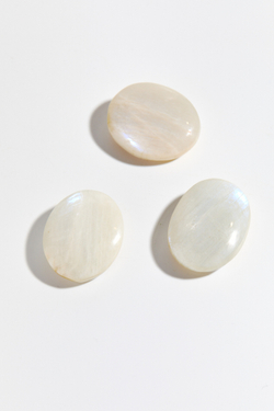 Лунный камень палмстоун