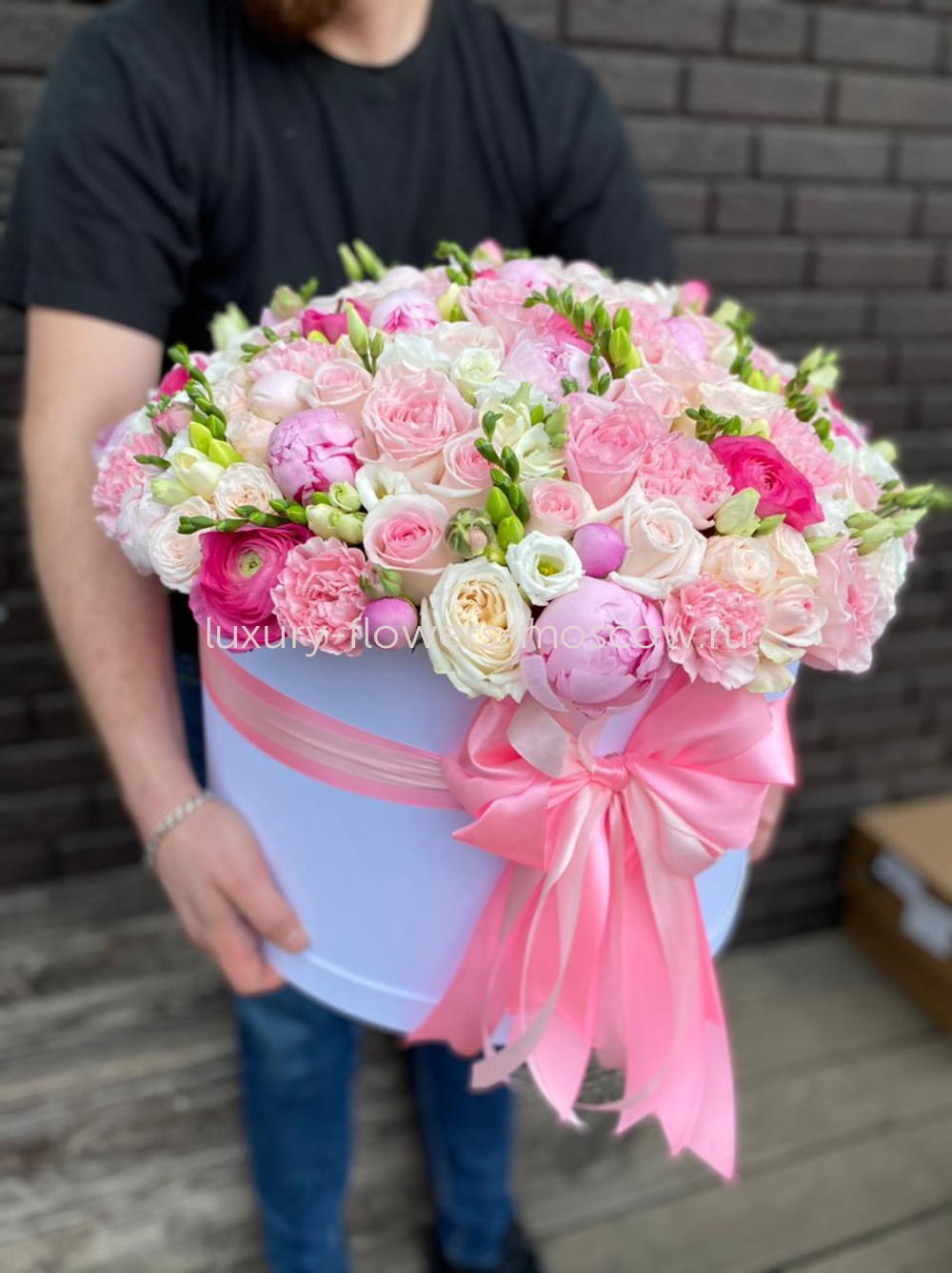 Микс в шляпной коробке 92